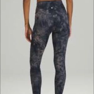 Align 25” Diamond Die black/grey